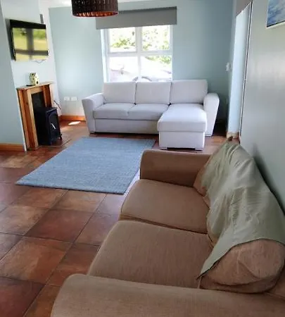 Lislary On Wild Atlantic Way Holiday home *
